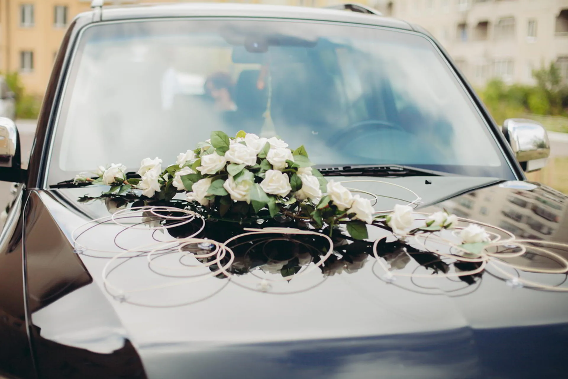 A Black Wedding Car Decorated with Roses. Luxury Wedding Car Decorated with  Flowers and Ribbons Stock Photo - Image of decor, adult: 74176126